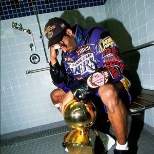 Meet your Posher, Ernesto